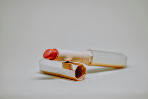 Top 5 Makeup Trends Dominating 2025