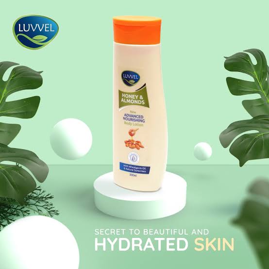 Luvvel - Moisturizing Body Lotion - Honey And Almonds - Natural SunScreen Body Lotion - 300 ML